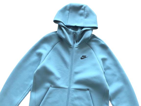 30686F46-82EE-4EBF-BE09-7B3DAAAC32FA