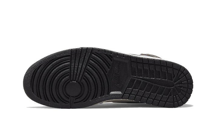 Air-Jordan-1-High-OG-Hand-Craft-Wethenew-3_1_800x