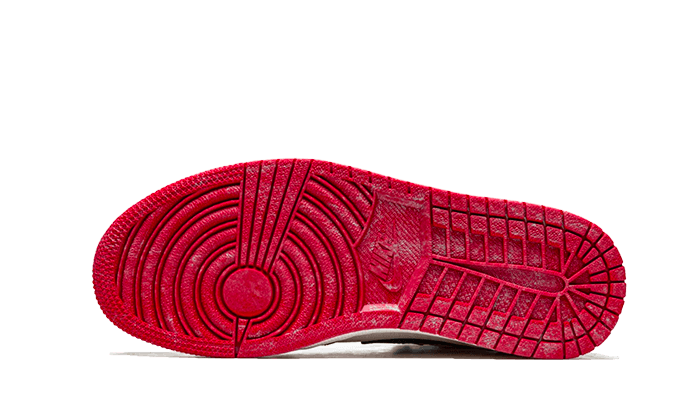 air-jordan-1-high-chicago-lost-and-found-3_56319784-4740-463f-9224-427c8382e4f3_800x