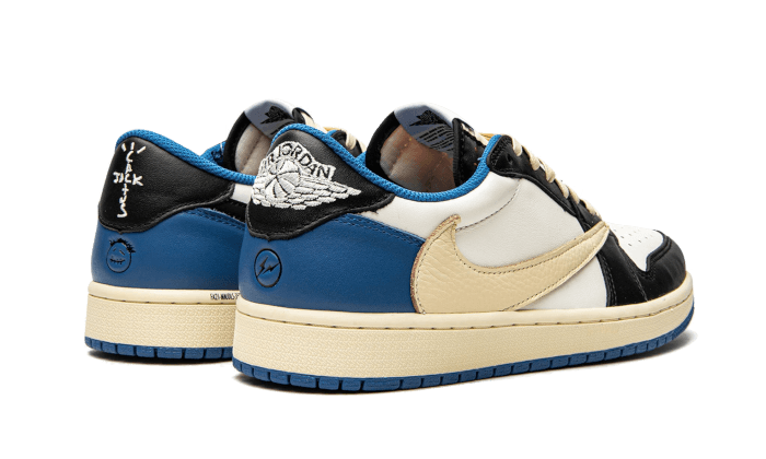 air-jordan-1-low-travis-scott-fragment-414560_5000x