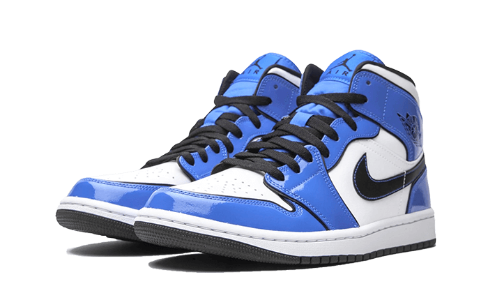 air-jordan-1-mid-signal-blue-2