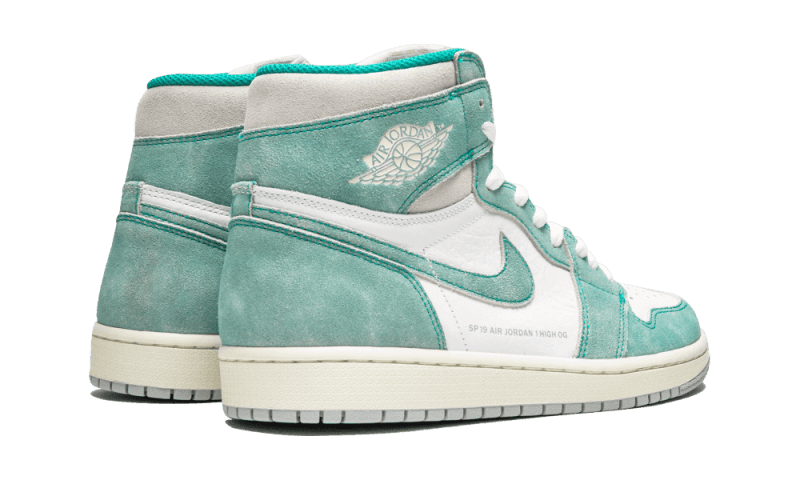 air-jordan-1-retro-high-flight-nostalgia-556671_800x
