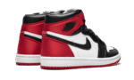 air-jordan-1-retro-high-satin-black-toe-965591_800x