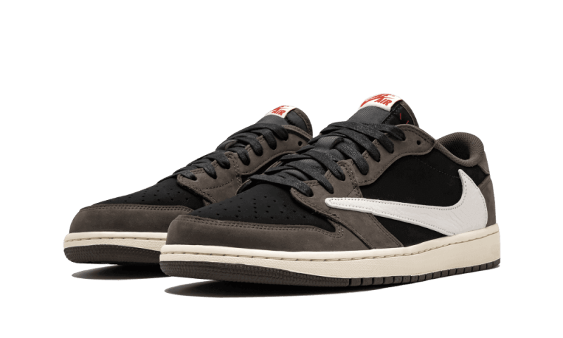 air-jordan-1-retro-low-travis-scott-885781_800x