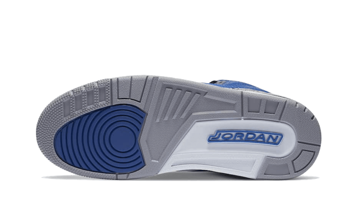 air-jordan-3-retro-varsity-royal-596805_800x
