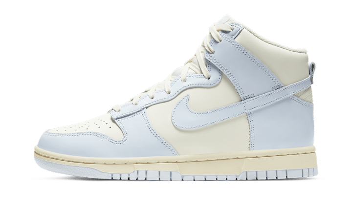 dunk-high-football-grey-748771_800x