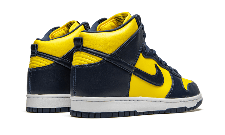 dunk-high-maize-blue-michigan-452705_800x