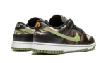 dunk-low-se-black-multi-camo-crazy-camo-373411_800x