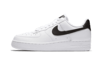 07 White Black Pebbled Leather