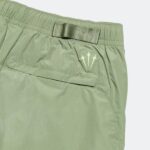 nike-nocta-woven-track-pant-oil-green-1_1160x_93a3004c-0dcd-4c7e-804e-73e04486e8d1-1-600×600-1