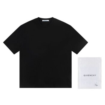 T-Shirt Givenchy