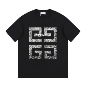 T-Shirt Givenchy