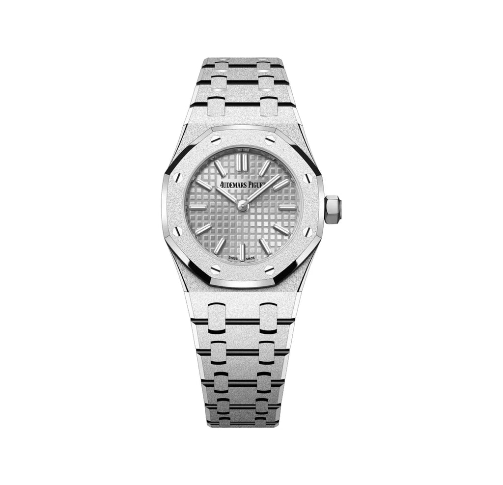 audemars-piguet-royal-oak-67630bc-gg-1312bc-01-mini-frosted-white-gold-quartz-audemars-piguet-41781616115956_1280x_0e8a56eb-7dbd-4892-84f3-ac3fff416965_1024x