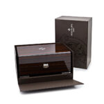 patek-philippe-nautilus-5811-1g-001-white-gold-blue-dial-2022-patek-philippe-40945385832692_1280x_affad1fb-178e-4e6d-9962-00bdb3f82837_1024x